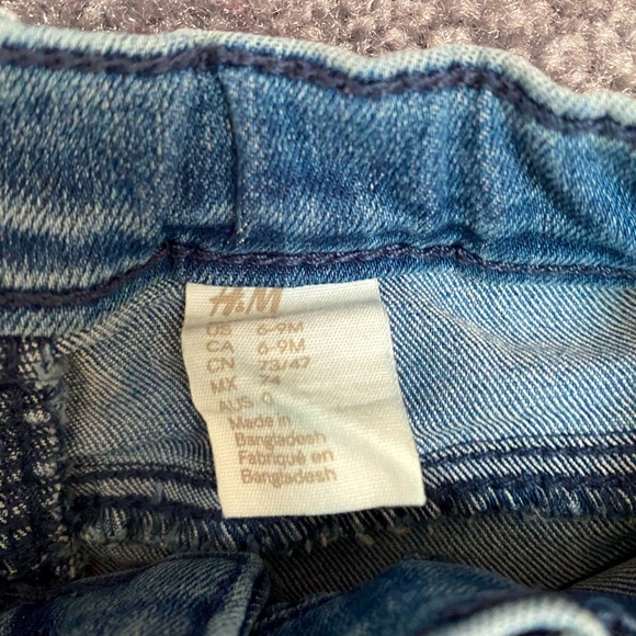 H&M baby Jeans 6-9m - Picture 2 of 4